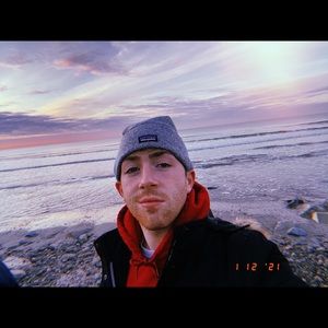 Meet your Posher, Thomas